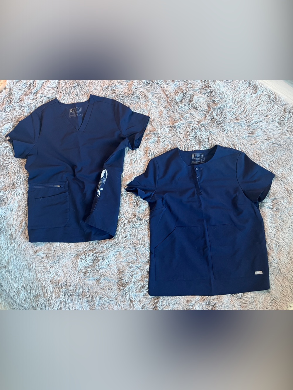 Figs Navy blue scrub tops in great condition (reposh)